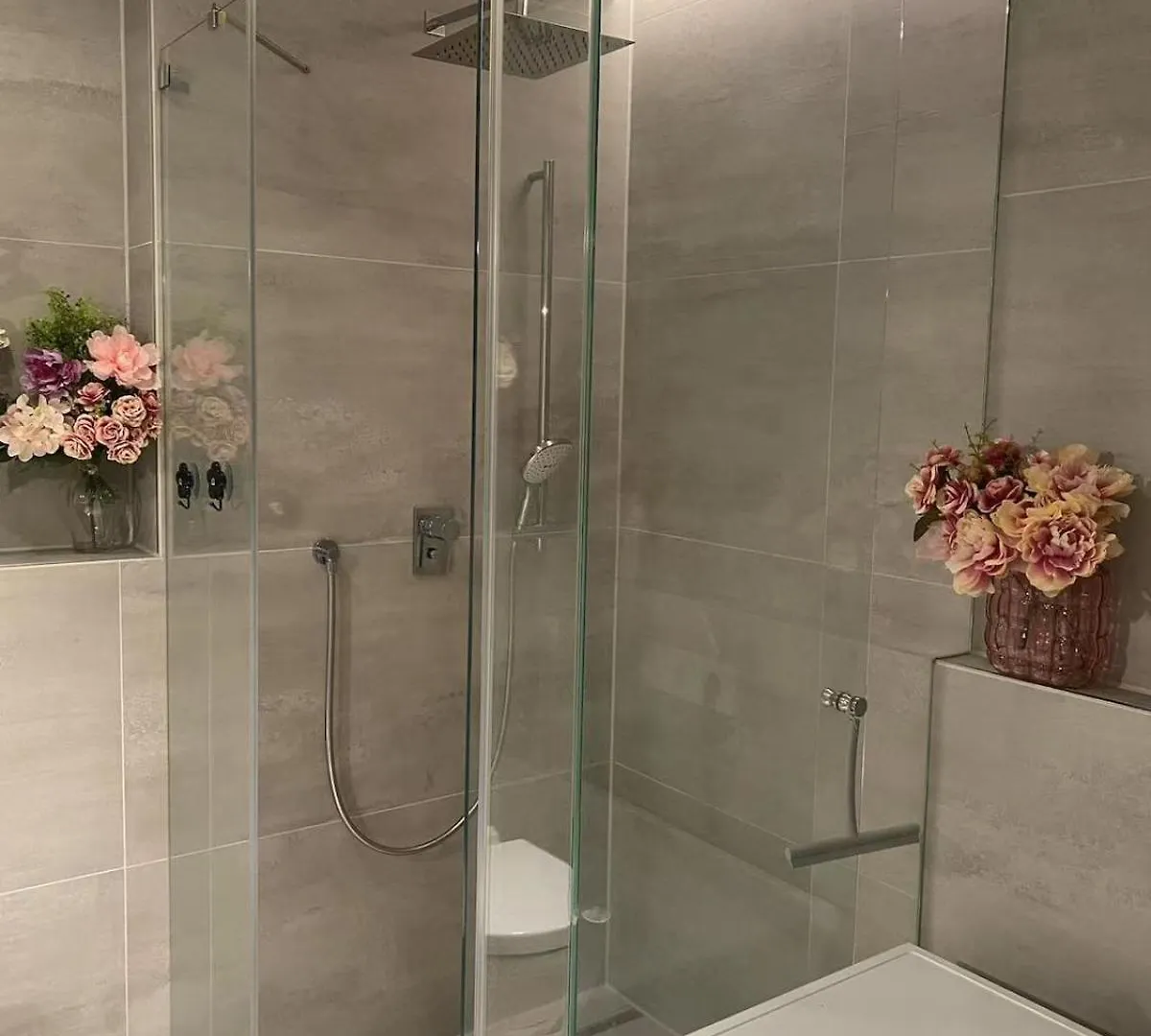 Tegernsee Modern Apartment, Free Parking